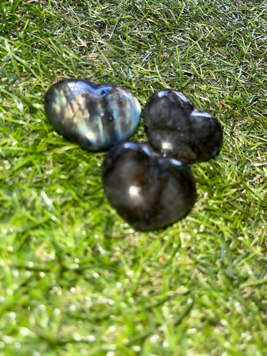 Labradorite meaning
